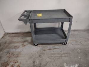 lot 19 image: Cart