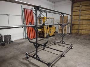 lot 32 image: Stock Rack