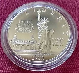 lot 16 image: 1986 Ellis Island Statue of Liberty Commemorative Silver Dollar