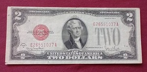 lot 82 image: Nice 1928 Series $2 Note
