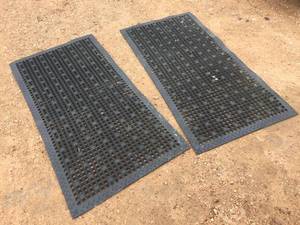lot 159 image: (2) Rubber Anti-Fatigue Floor Mats 30 12 x 62