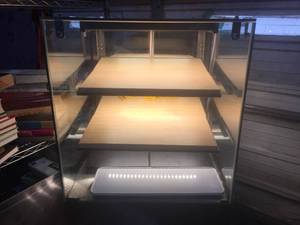 Antunes DC-22 Lighted Bakery Case/Display Cabinet