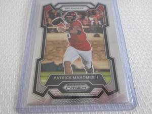 lot 7 image: 2024 Prizm Patrick Mahomes Card...