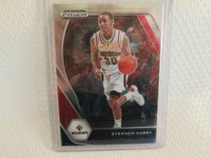 lot 33 image: 2020-21 Prizm Stephen Curry Card...