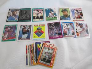 lot 54 image: Assorted Kirby Puckett Cards...