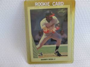 lot 75 image: 1990 Leaf Sammy Sosa Rookie Card...