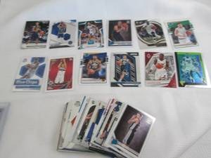 lot 114 image: Assorted Basketball Rookie Cards...
