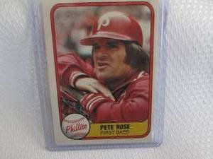 lot 139 image: 1981 Fleer Pete Rose Card...