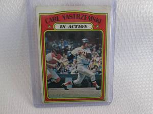 lot 153 image: 1972 Topps Carl Yastrzemski In Acti...