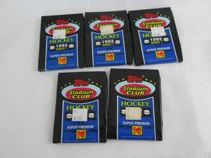 lot 242 image: 1992 Stadium Club Hockey Packs...