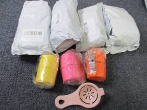 lot 276 image: 5 Sets-4 pc Egg Shell Opener Sets R...