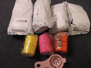 lot 277 image: 5 Sets-4 pc Egg Shell Opener Sets R...