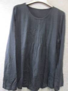 lot 288 image: XL Ladies Top...