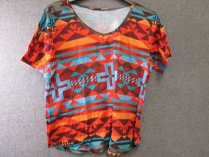 lot 295 image: 3- Large Ladies Tshirts...