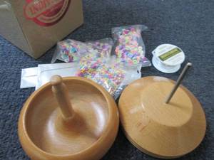 lot 330 image: Seed Bead Spinner Kit...