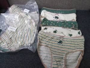 lot 344 image: 3- 5pks Ladies Panties Size XL...
