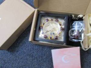 lot 382 image: 2- BraceletEazrring Sets...