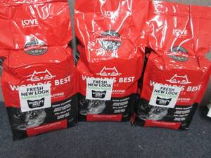 lot 403 image: 3- 8 lb Bags Worlds Best Cat Litte...