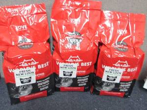 lot 406 image: 3- 8 lb Bags Worlds Best Cat Litte...