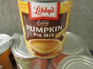 lot 422 image: 6- 30 oz Libbys Easy Pumpkin Pie M...