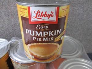 lot 423 image: 6- 30 oz Libbys Easy Pumpkin Pie M...