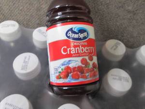 lot 435 image: 18- 10 oz Ocean Spray Cranberry Jui...