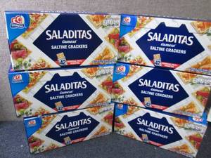 lot 451 image: 6 Boxes 42 pk Saladitas Saltine Cra...
