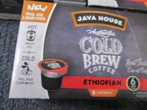 lot 484 image: 3- 6 ct Java House Authentic Cold B...