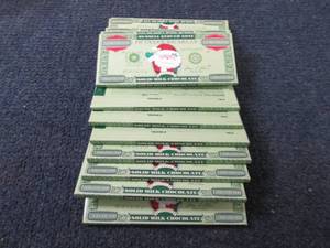 lot 515 image: 12- 2 oz Russel Stover Note Bars...