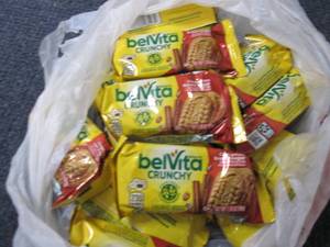 lot 521 image: 12- BelVita CrunchyBreakfast Biscui...