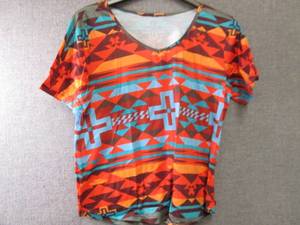 lot 313 image: 3- Large Ladies Tshirts...