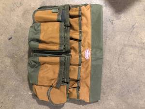 lot 10 image: Worker Tool Belt   Customer Returns See Pictures