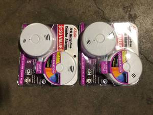 lot 2 image: Lot of Kidde 10-Year Worry-Free Smoke and Carbon Monoxide Detector, Battery Powered with Voice Alarm (2-Pack)  Customer Returns See Pictures