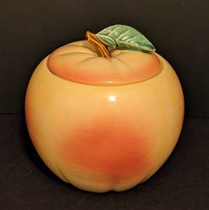 lot 59 image: Vintage McCoy Pottery Blushing Apple Cookie Jar