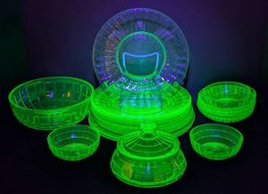 lot 54 image: Anchor Hocking Block Uranium Glass Plates and Bowls