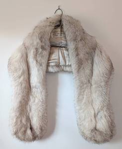 lot 35 image: Siberian Fur Store Vintage Fur Wrap