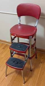 lot 40 image: Vintage Cosco Red Step Stool
