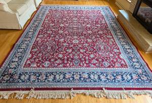 lot 8 image: Gorgeous Red and Blue Wool Area Rug