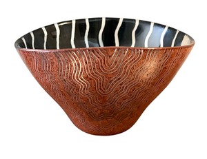 lot 19 image: Kosta Boda Tonga Hand Painted Bowl