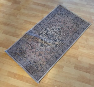 lot 34 image: Nice Rug by Nourison