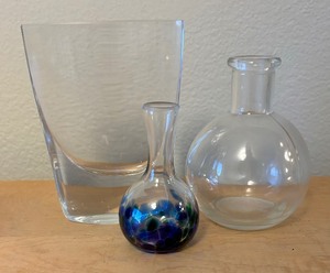 lot 90 image: Three Glass Vases