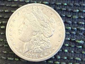 lot 24 image: 1881 S Morgan Dollar