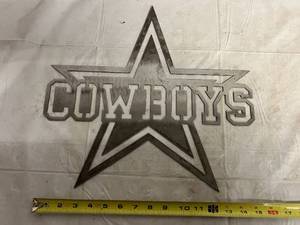 lot 46 image: Dallas Cowboys Laser Cut Metal Sign