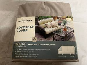 lot 100 image: Patio Armor Outdoor Loveseat Cover
