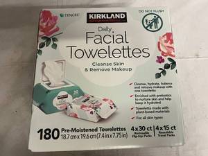 lot 122 image: 180ct Pack of Kirkland Facial Towelettes