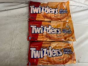 lot 250 image: 3 Packs of Twizzlers Filled Twists - Orange Cream Pop