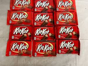 lot 262 image: 12 Packs of Kit Kats