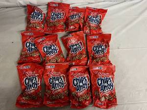 lot 287 image: 12 Packs of Chips Ahoy Chewy
