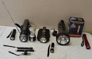 lot 41 image: BGPX Solar  Crank Powered, Miniature Lantern, Heavy Duty Stun GunLight & More (View Photo  As Is)
