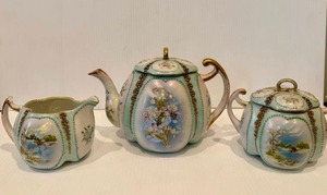 lot 13 image: Vintage 3 Piece Tea Set